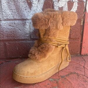 Faux Fur Lined Tan Boots